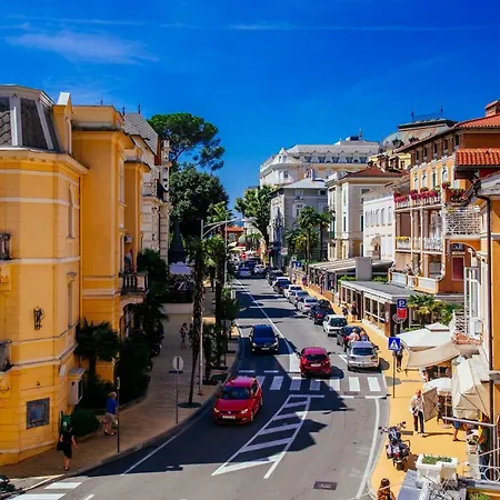 Apartment Premium Herkules